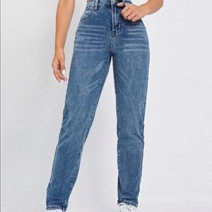 2/$25👻 SHEIN High Waist Mom Fit Jeans